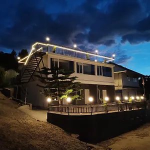 Moon Valley, Guest house